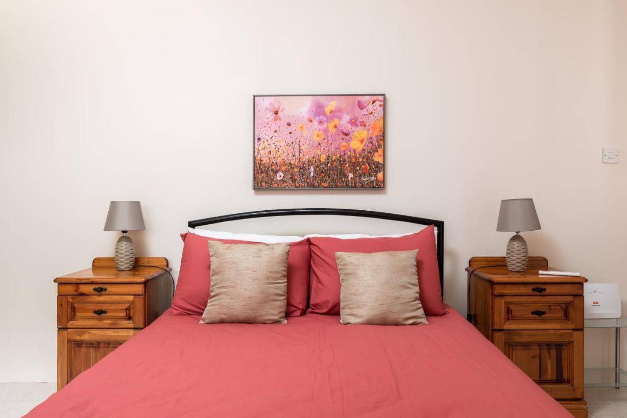 Spacious, Bright & Cosy 2 Bedroom 2 Bathroom Apartment - Msida Uni Heights Eksteriør billede